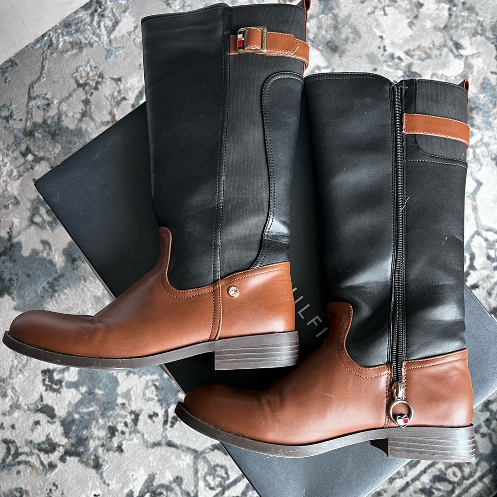 Tommy Hilfiger Black and Brown Equestrian-style Boots